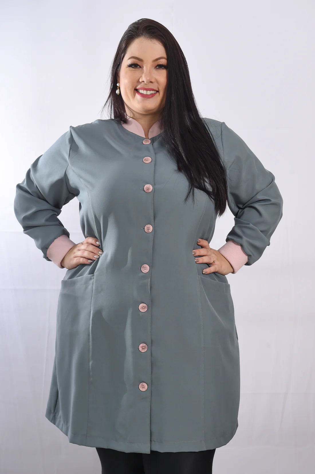 Jaleco Plus Size Feminino Manu Cinza com Rosê