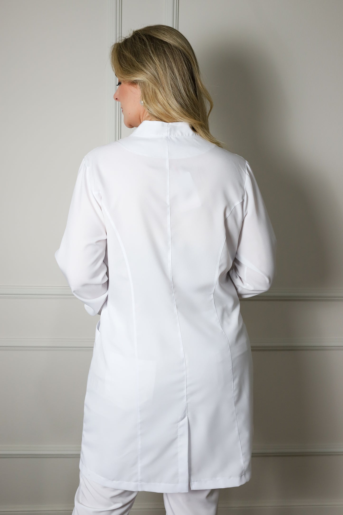 Jaleco Plus Size Feminino Manu Branco