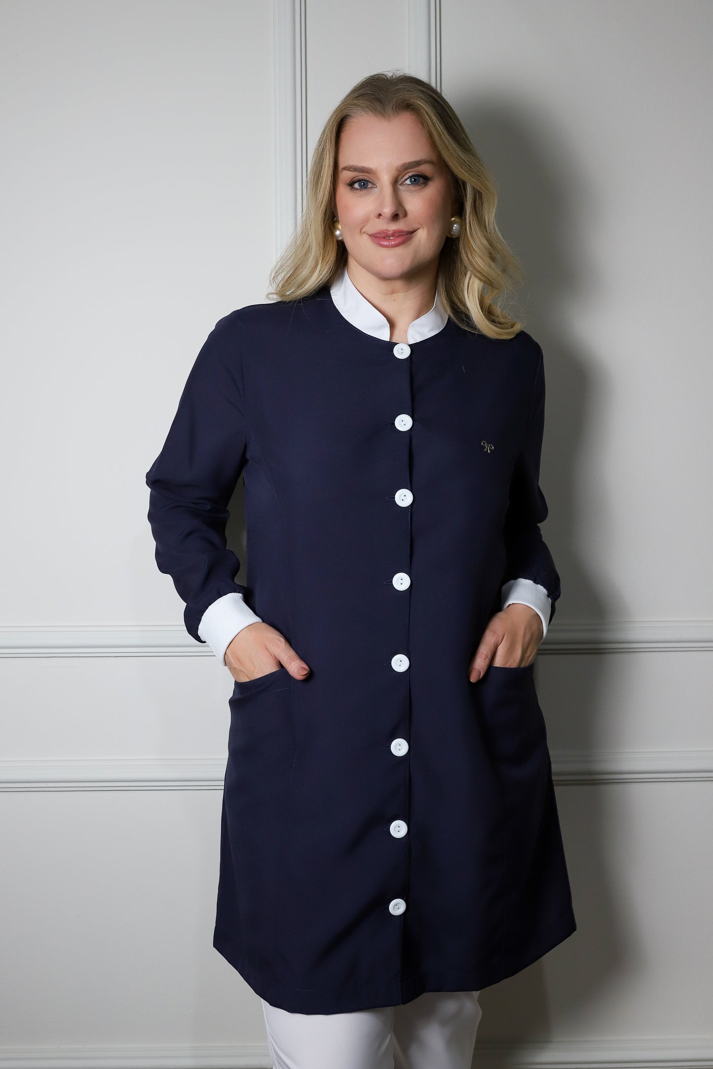 Jaleco Plus Size Feminino Manu Marinho com Branco