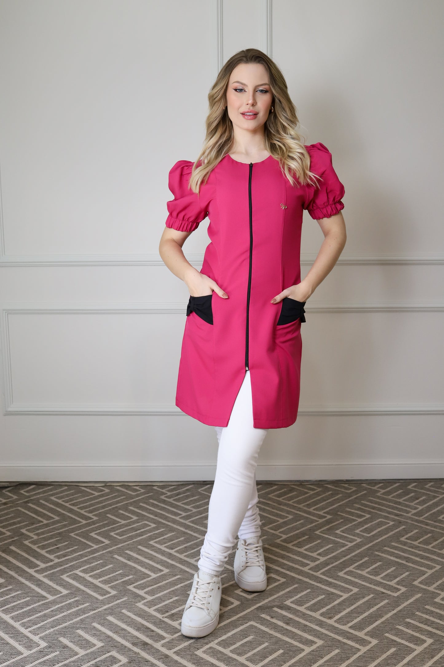 Jaleco Feminino Fabi Rosa Pink com Preto