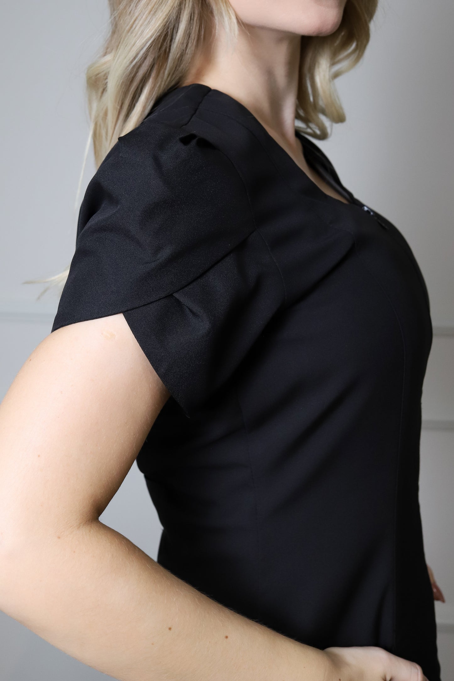 Jaleco Feminino Bárbara Preto