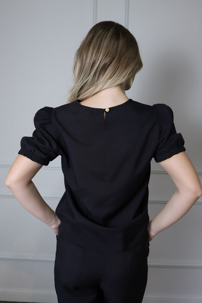 Scrub Feminino Dália Negra