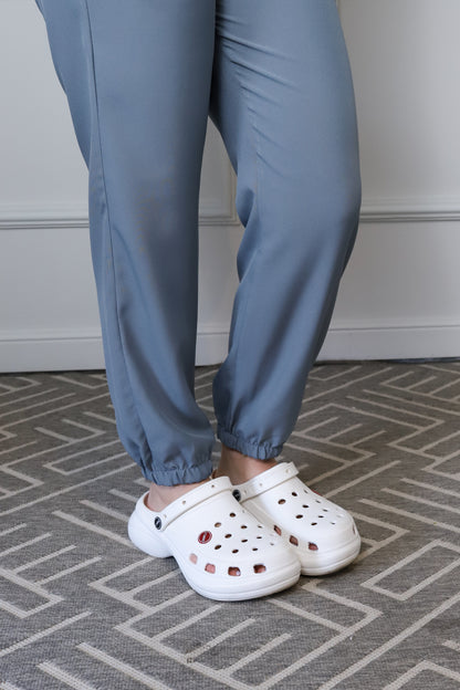 Scrub Feminino Dália Negra