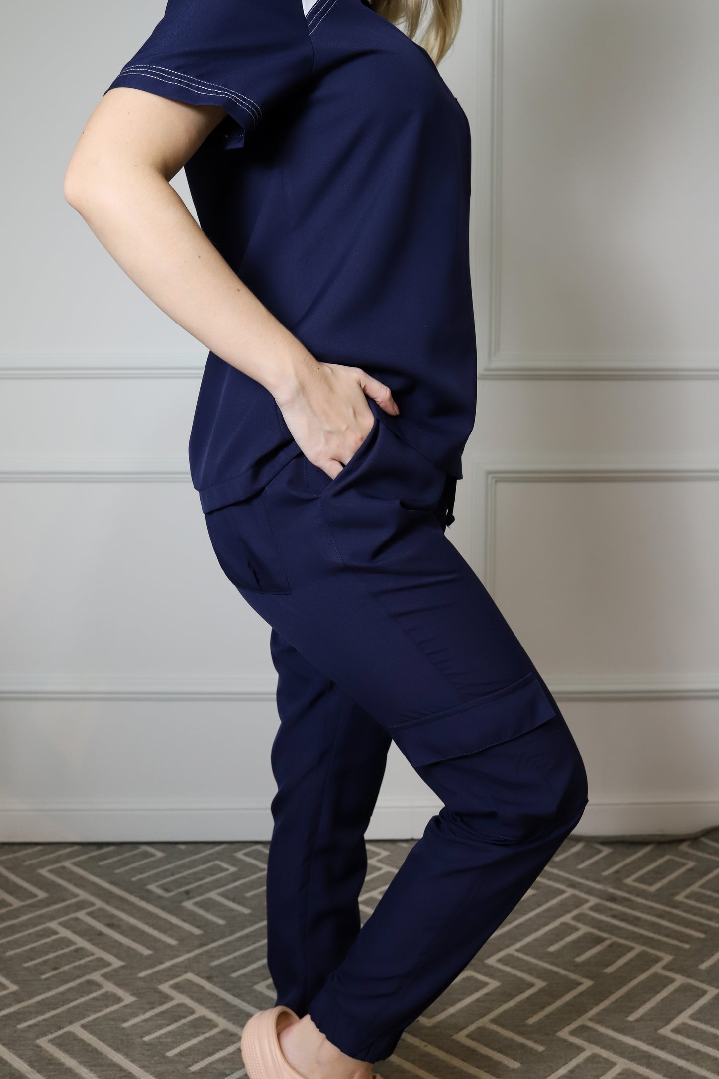 Scrub Feminio Savana Marinho