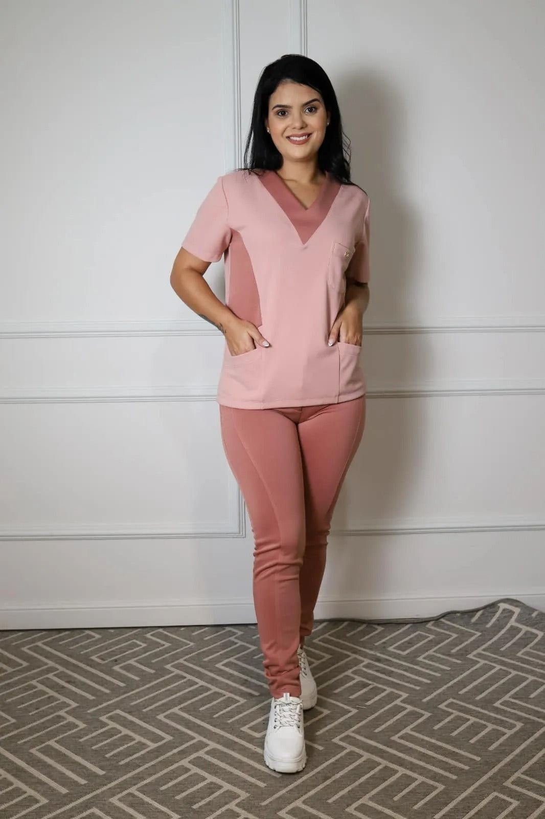 Scrub Feminino Confy Rosê Claro com Rosê Escuro | Tam M